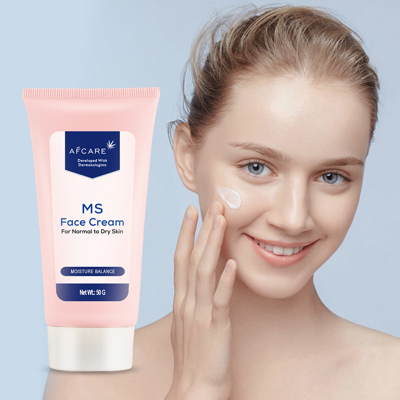 Women's Moisturizing And Rejuvenating Face Cream